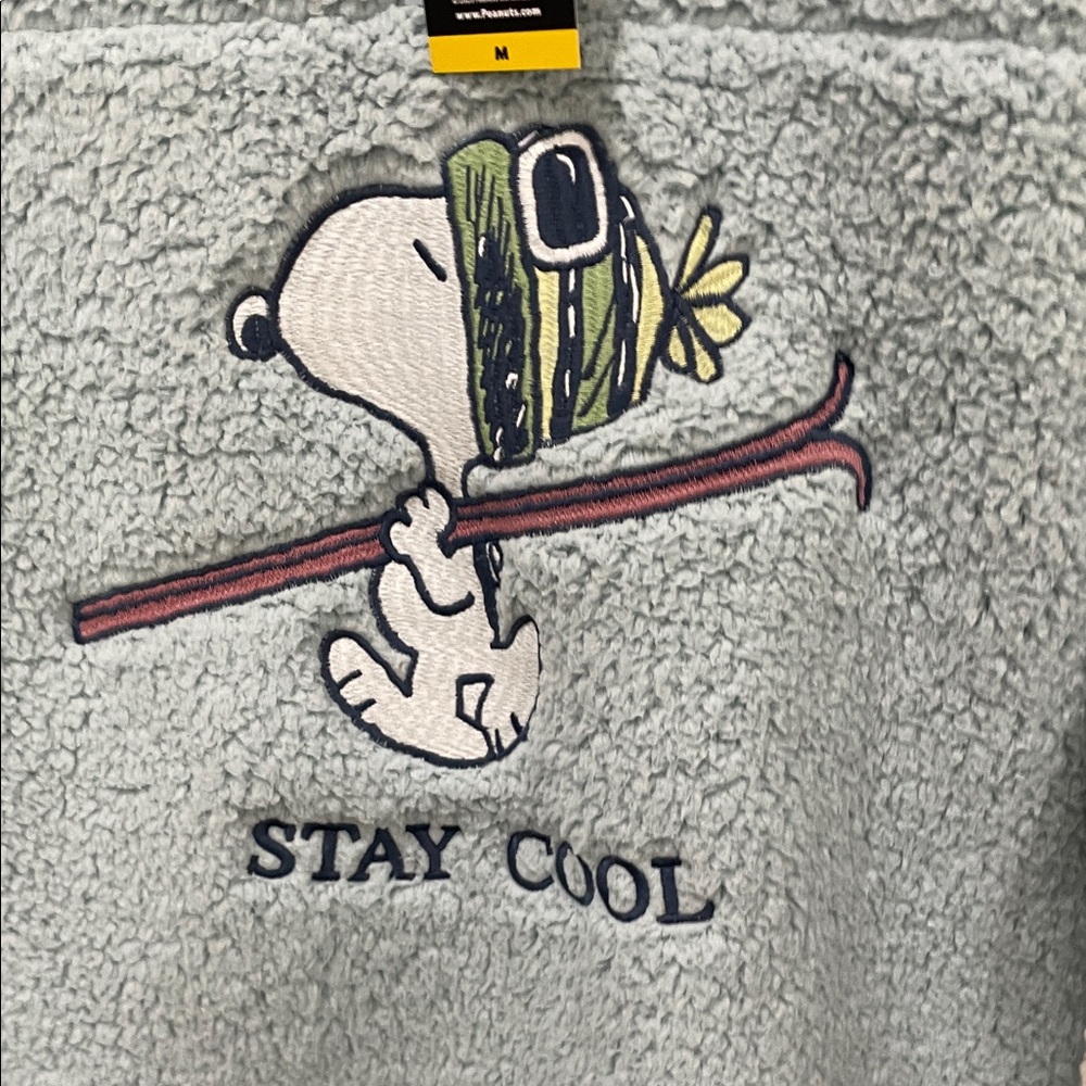 Snoopy Light Blue  Sherpa Pullover - Stay Cool - Picture 7 of 13